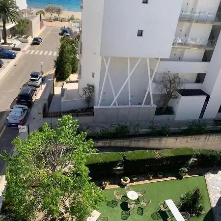 Beachfront With Panoramic Sea Views Roses